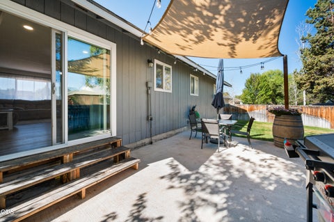 Tiny photo for 2857 SW Pumice Place, Redmond, OR 97756 (MLS # 220226907)