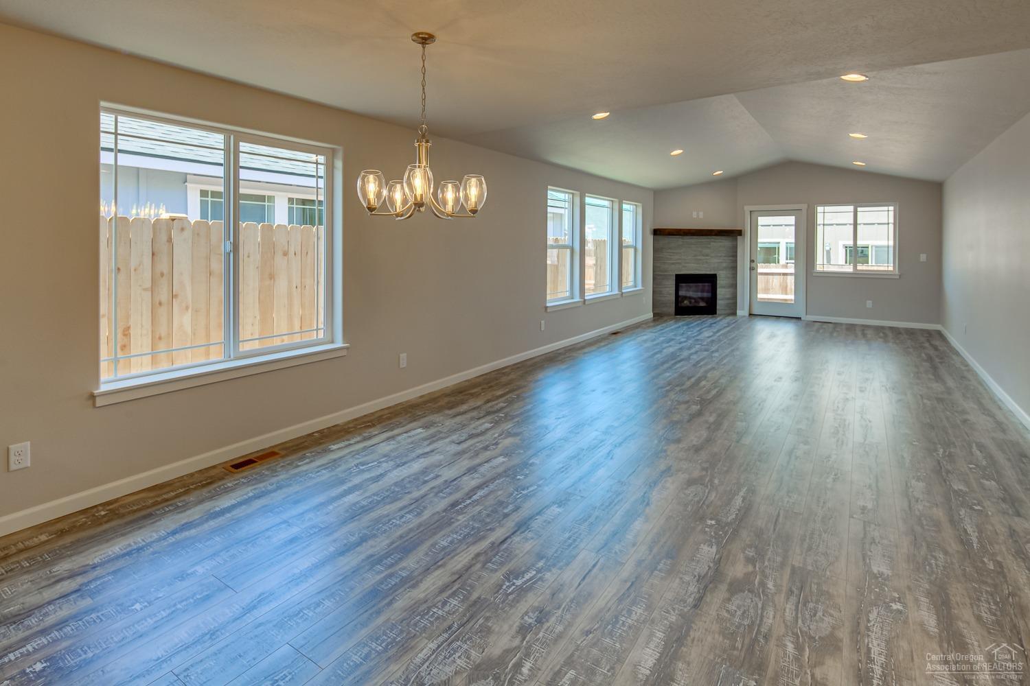 Fieldstone Crossing - Residential