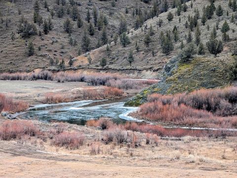 Tiny photo for 14090 SE Wickiup Road, Prineville, OR 97754 (MLS # 220215070)