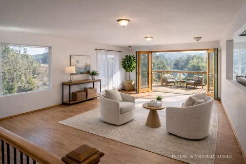 Tiny photo for 14090 SE Wickiup Road, Prineville, OR 97754 (MLS # 220215070)