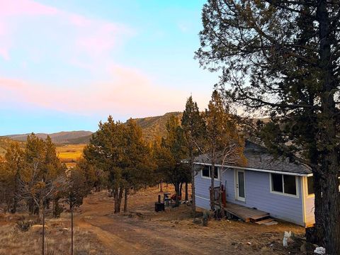 Tiny photo for 14090 SE Wickiup Road, Prineville, OR 97754 (MLS # 220215070)
