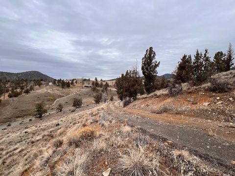 Tiny photo for 14090 SE Wickiup Road, Prineville, OR 97754 (MLS # 220215070)
