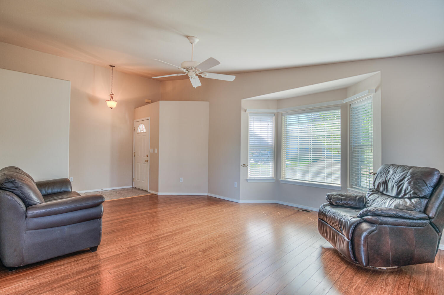 3318 Hoona Drive