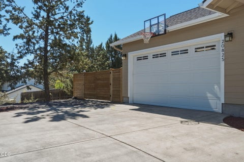Tiny photo for 20825 Rorick Drive, Bend, OR 97701 (MLS # 220223416)