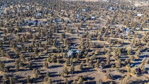 Tiny photo for 15901 SW Frog Court, Terrebonne, OR 97760 (MLS # 220213075)