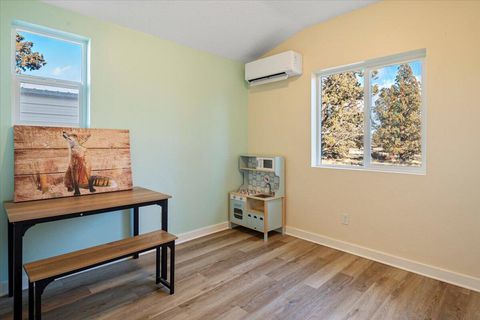 Tiny photo for 15901 SW Frog Court, Terrebonne, OR 97760 (MLS # 220213075)