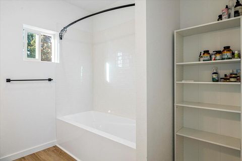 Tiny photo for 15901 SW Frog Court, Terrebonne, OR 97760 (MLS # 220213075)