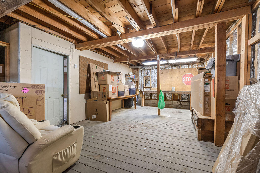 Moyina - Residential