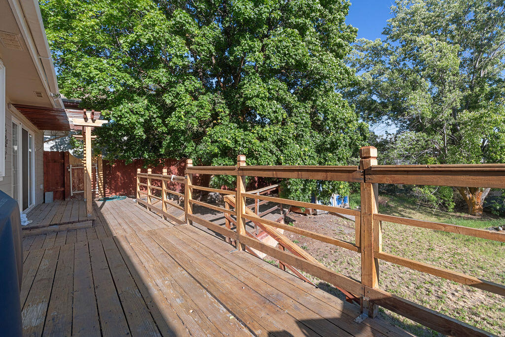 Moyina - Residential