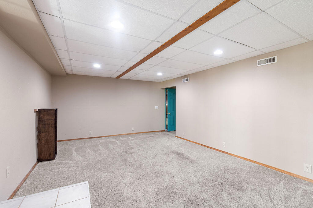 Moyina - Residential