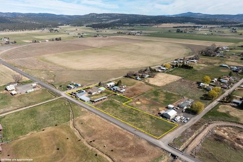 Tiny photo for 4886 NW Mint Lane, Prineville, OR 97754 (MLS # 220217699)