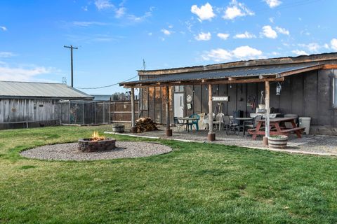 Tiny photo for 4886 NW Mint Lane, Prineville, OR 97754 (MLS # 220217699)