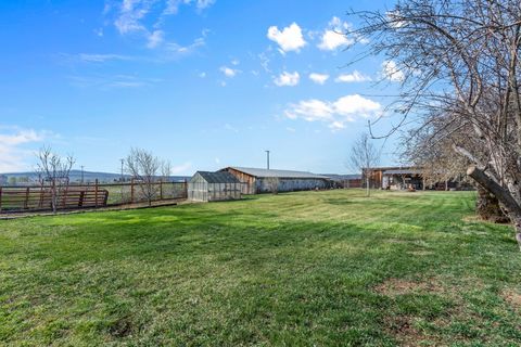 Tiny photo for 4886 NW Mint Lane, Prineville, OR 97754 (MLS # 220217699)