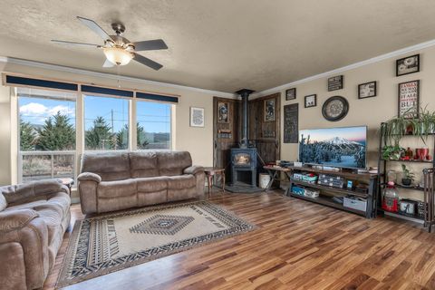 Tiny photo for 4886 NW Mint Lane, Prineville, OR 97754 (MLS # 220217699)