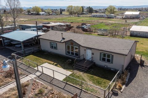 Tiny photo for 4886 NW Mint Lane, Prineville, OR 97754 (MLS # 220217699)
