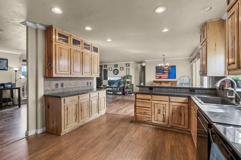 Tiny photo for 4886 NW Mint Lane, Prineville, OR 97754 (MLS # 220217699)