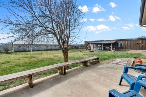 Tiny photo for 4886 NW Mint Lane, Prineville, OR 97754 (MLS # 220217699)