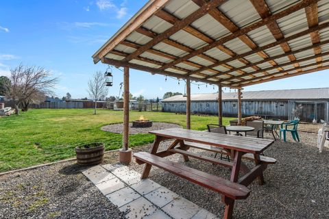 Tiny photo for 4886 NW Mint Lane, Prineville, OR 97754 (MLS # 220217699)