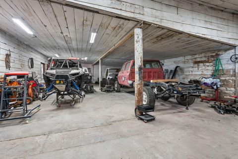 Tiny photo for 4886 NW Mint Lane, Prineville, OR 97754 (MLS # 220217699)