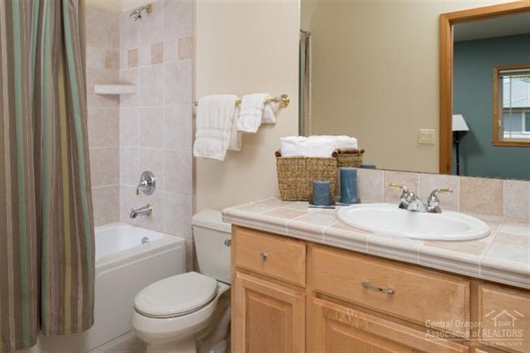 Broken Top - Residential