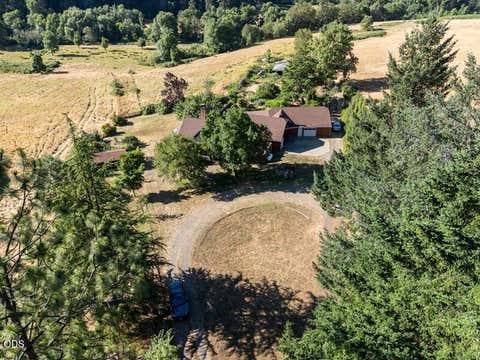 Tiny photo for 12974 E Evans Creek Road, Rogue River, OR 97537 (MLS # 220224383)