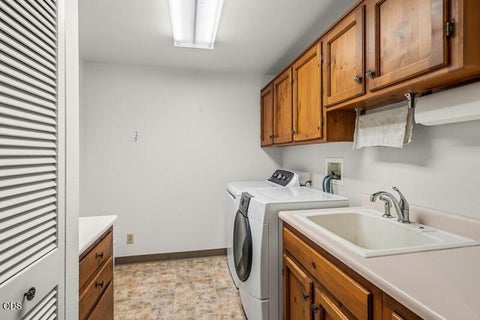 Tiny photo for 12974 E Evans Creek Road, Rogue River, OR 97537 (MLS # 220224383)