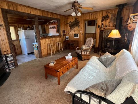 Tiny photo for 109 S 3rd Avenue S, Chiloquin, OR 97624 (MLS # 220215123)