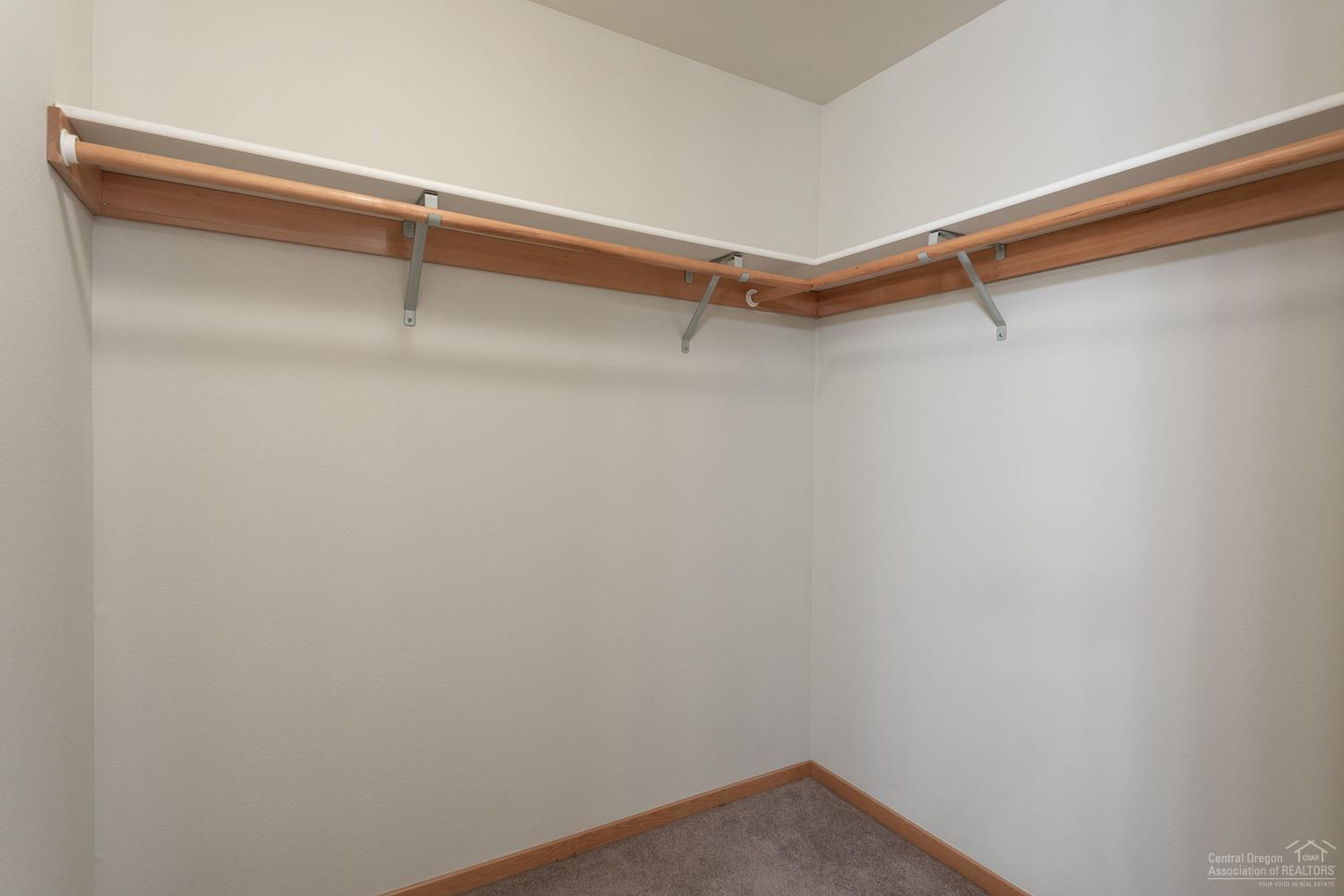 Paulina Peaks - Residential