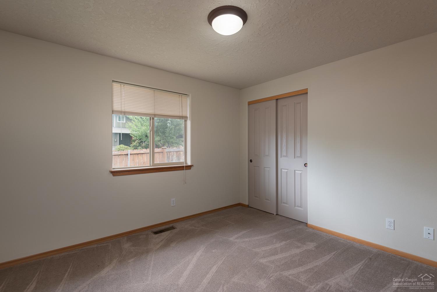 Paulina Peaks - Residential