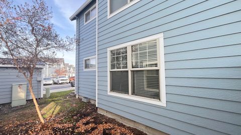 Tiny photo for 450 Midway Road #5, Medford, OR 97501 (MLS # 220211806)