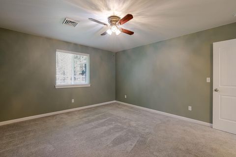 Tiny photo for 16337 Lava Drive, La Pine, OR 97739 (MLS # 220216651)