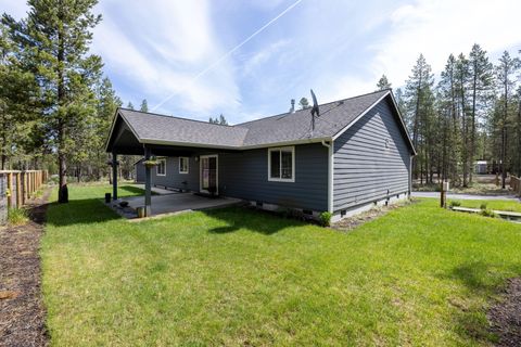 Tiny photo for 16337 Lava Drive, La Pine, OR 97739 (MLS # 220216651)