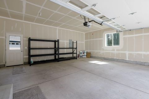 Tiny photo for 16337 Lava Drive, La Pine, OR 97739 (MLS # 220216651)