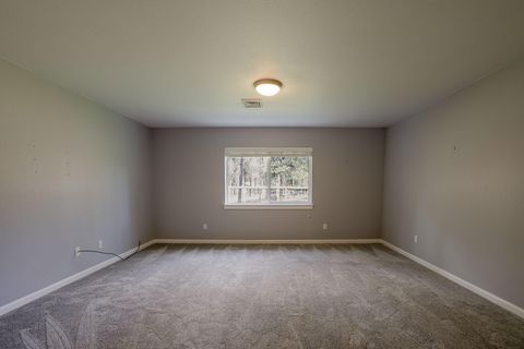 Tiny photo for 16337 Lava Drive, La Pine, OR 97739 (MLS # 220216651)