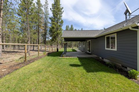 Tiny photo for 16337 Lava Drive, La Pine, OR 97739 (MLS # 220216651)