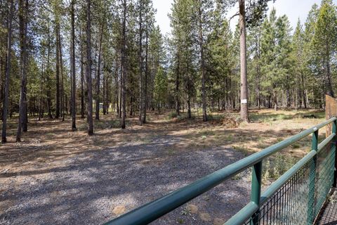 Tiny photo for 16337 Lava Drive, La Pine, OR 97739 (MLS # 220216651)