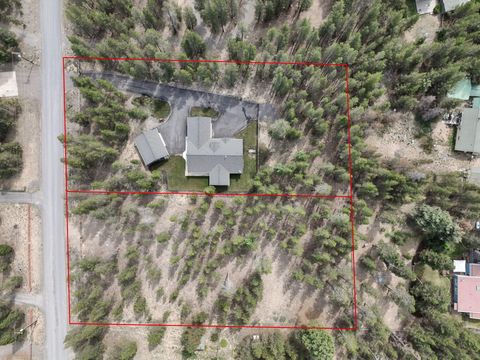 Tiny photo for 16337 Lava Drive, La Pine, OR 97739 (MLS # 220216651)