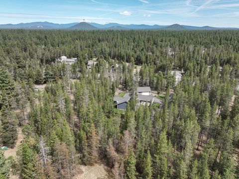 Tiny photo for 16337 Lava Drive, La Pine, OR 97739 (MLS # 220216651)
