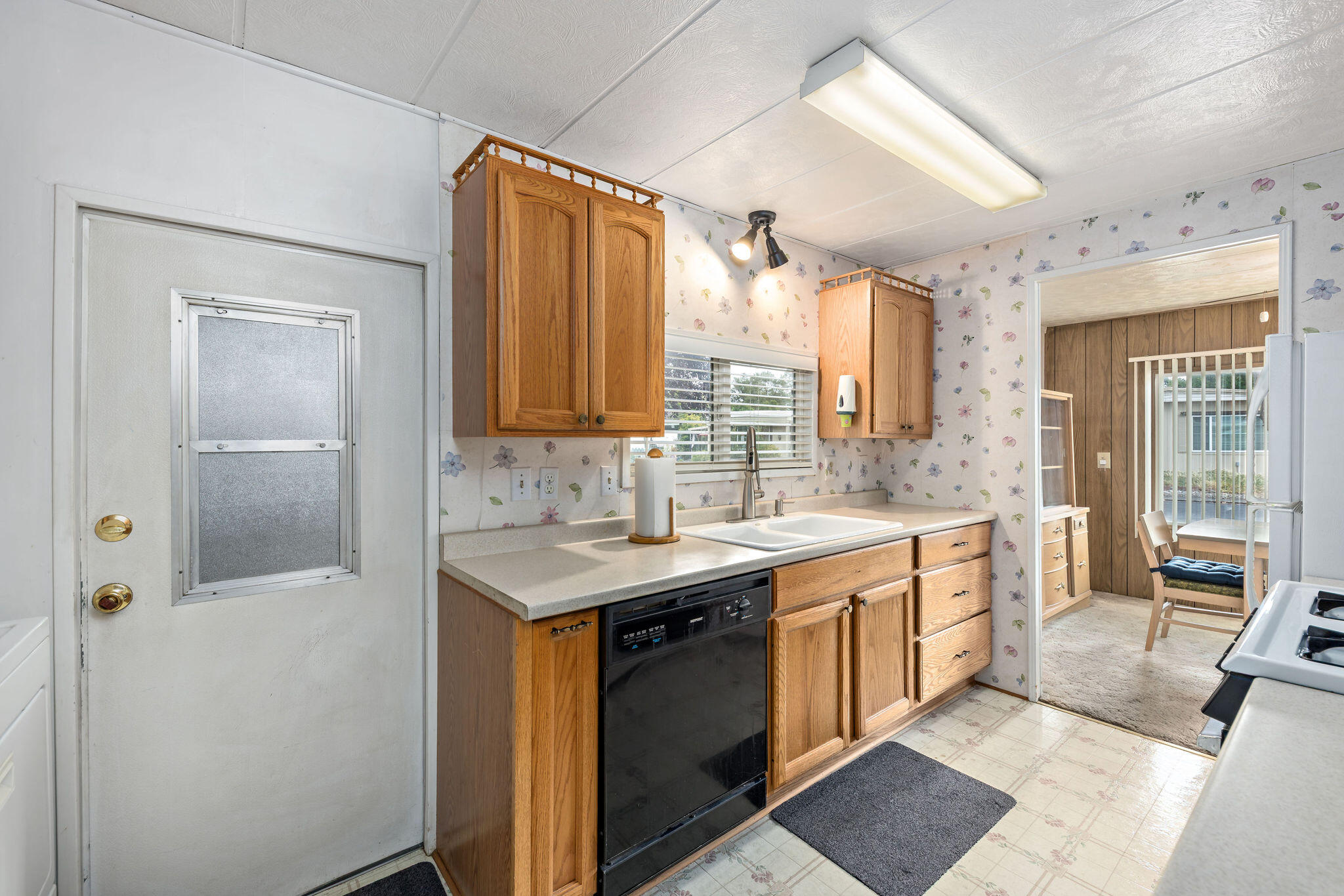 Aspens On The Creek - Residential