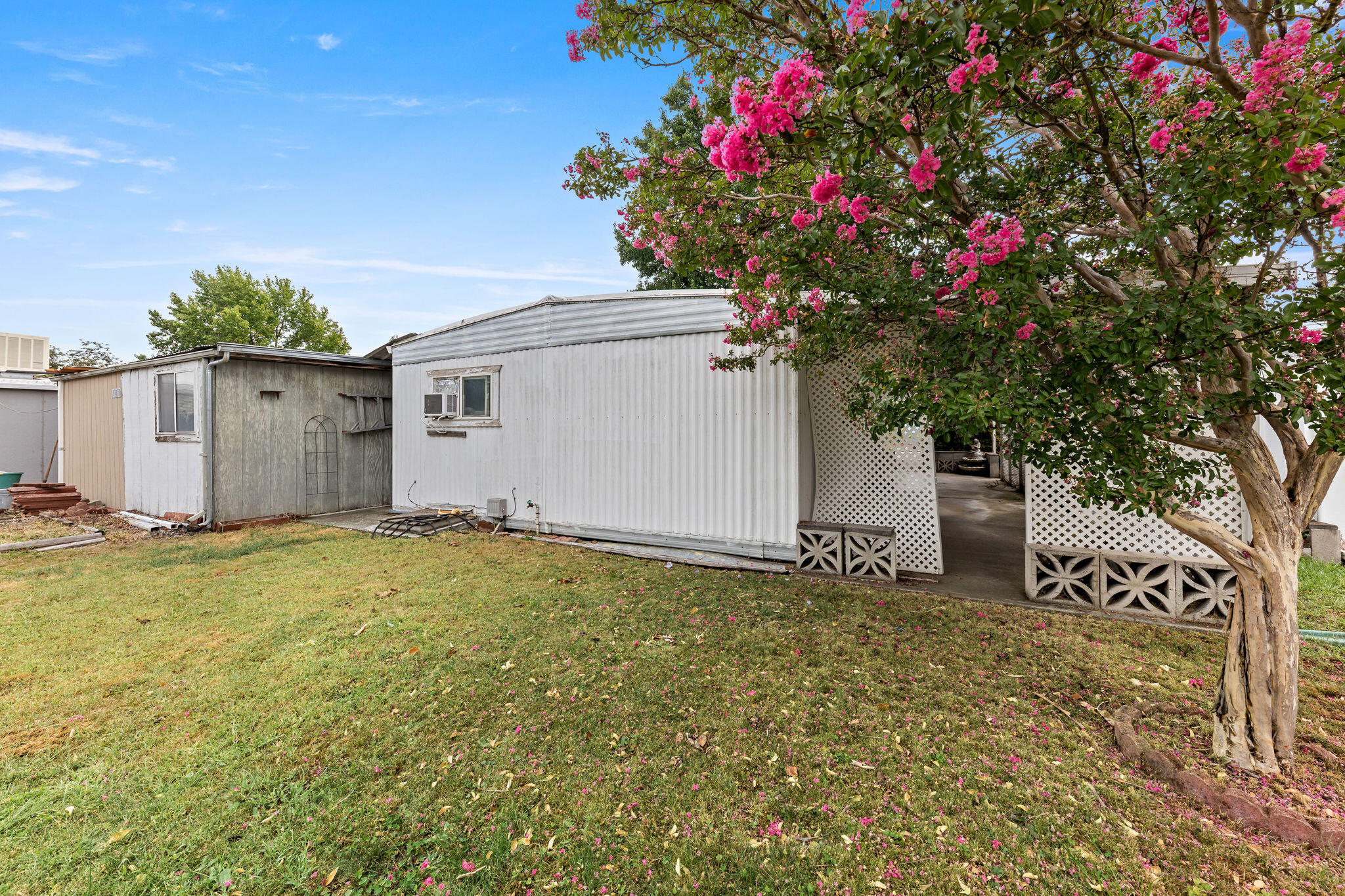 Aspens On The Creek - Residential
