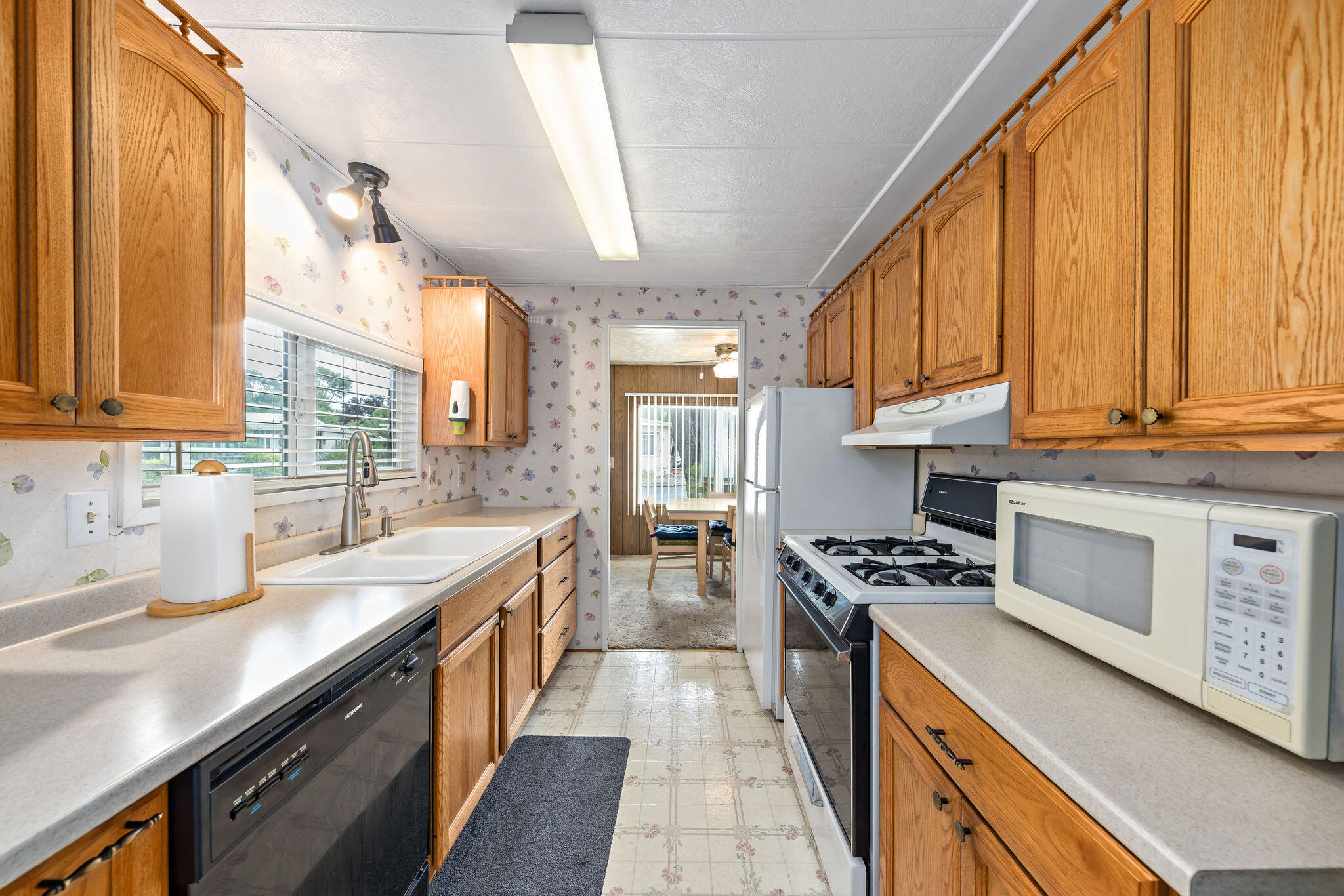 Aspens On The Creek - Residential