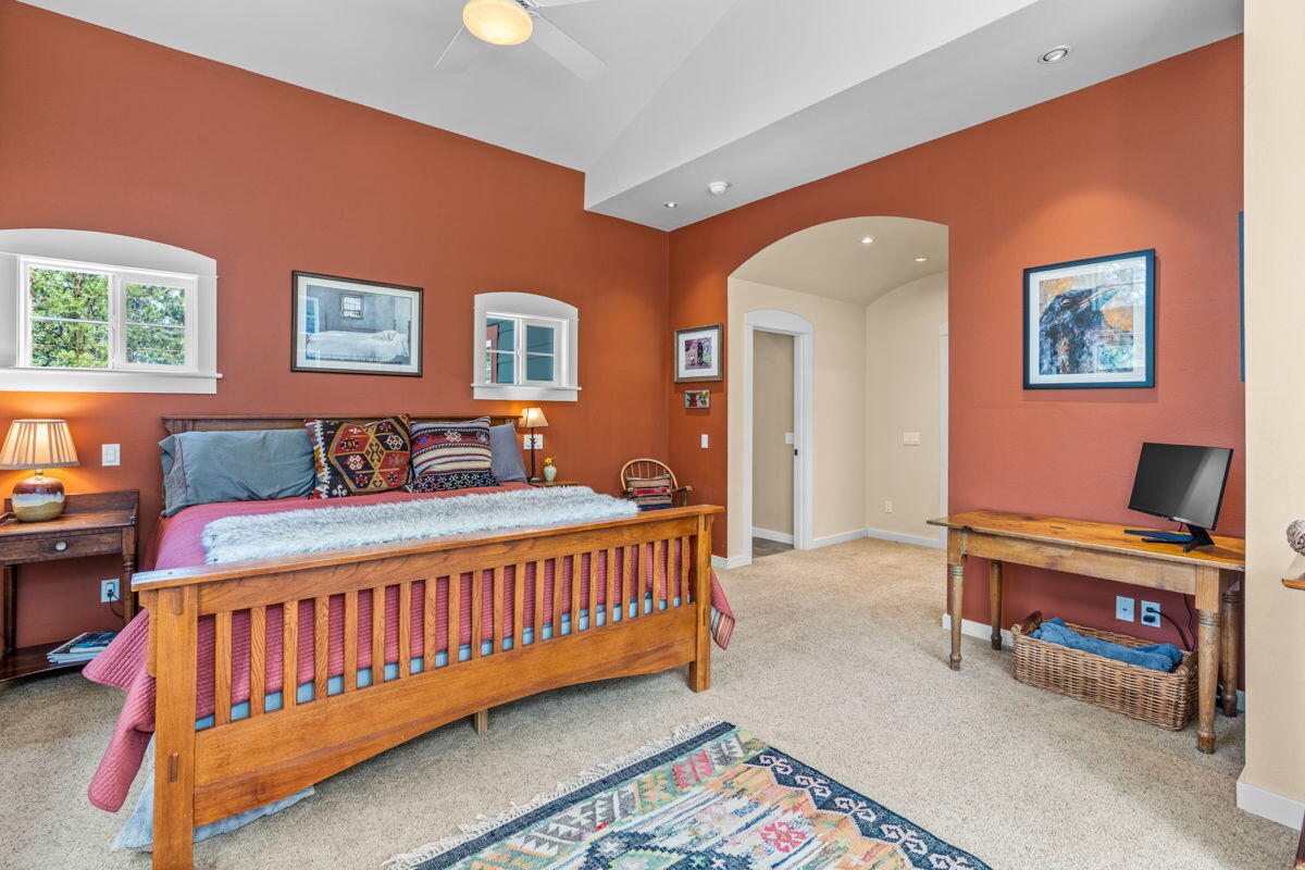 Awbrey Butte - Residential