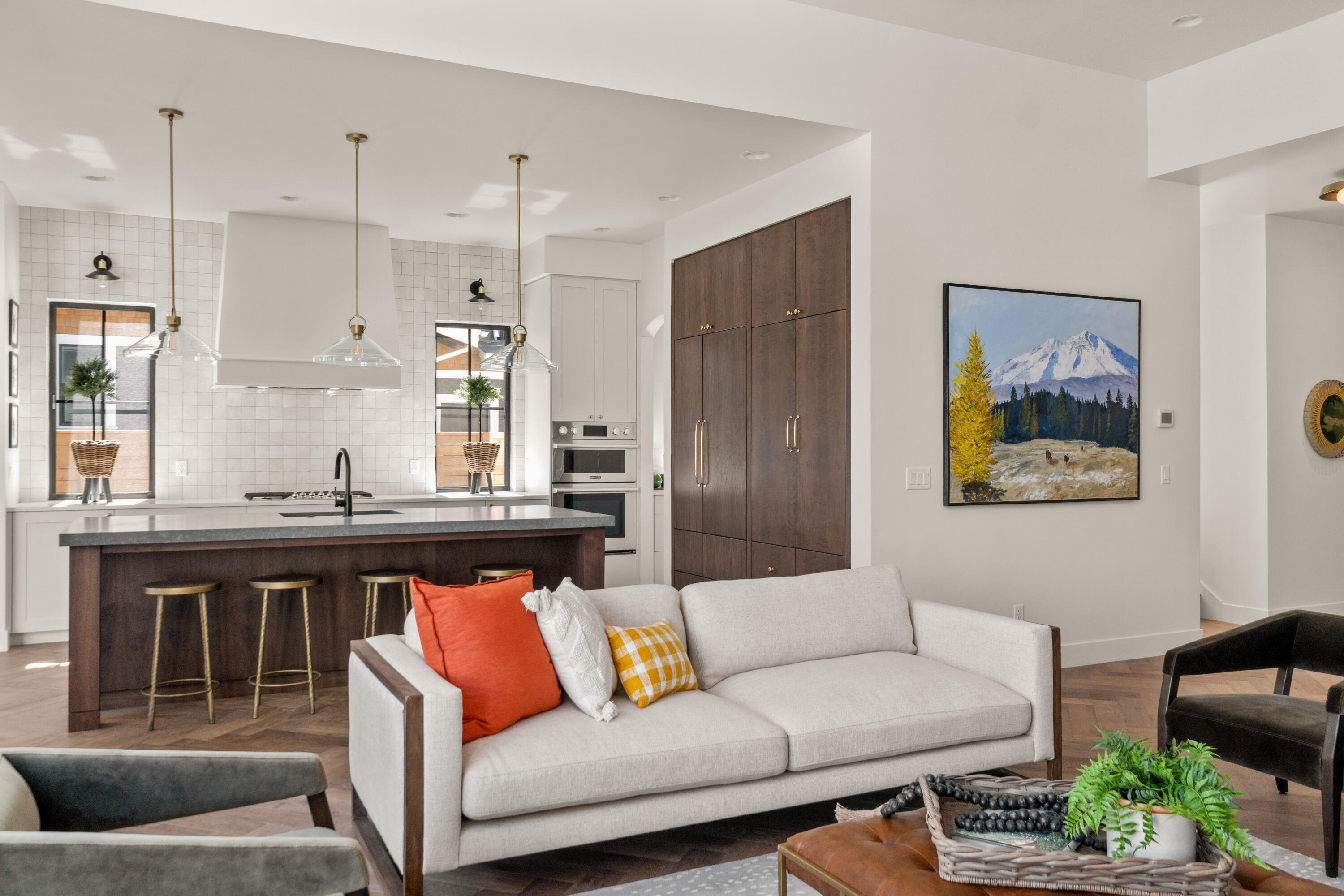 Discovery West Phase 2 - Residential