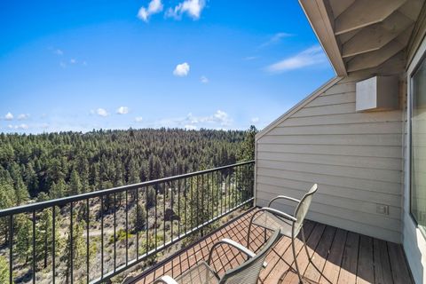 Tiny photo for 19717 SW Mount Bachelor Drive #420, Bend, OR 97702 (MLS # 220217574)