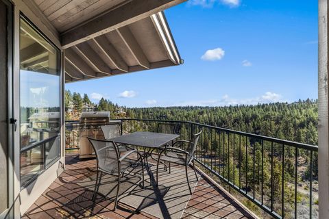 Tiny photo for 19717 SW Mount Bachelor Drive #420, Bend, OR 97702 (MLS # 220217574)