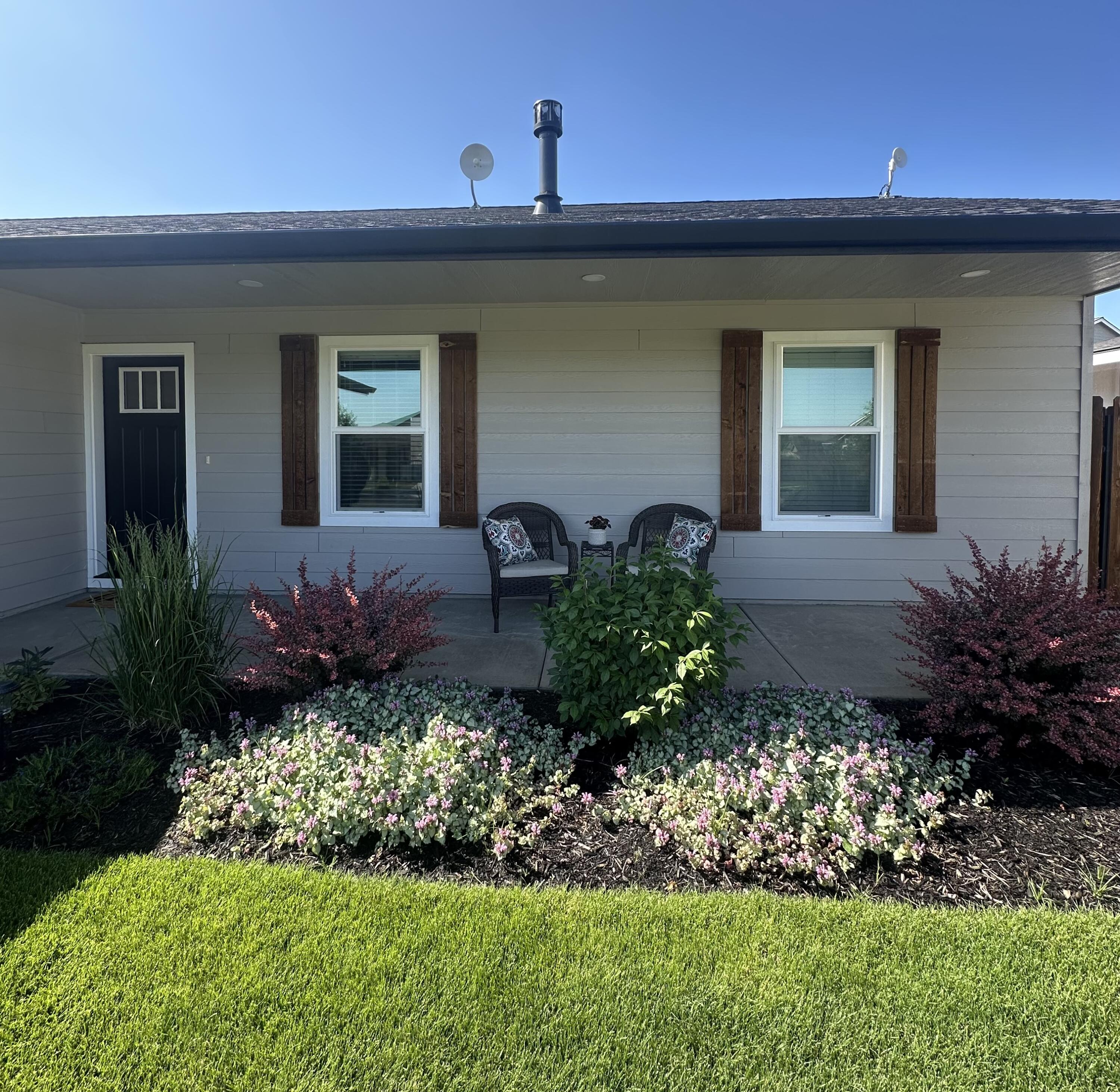 Morning Crest - Residential