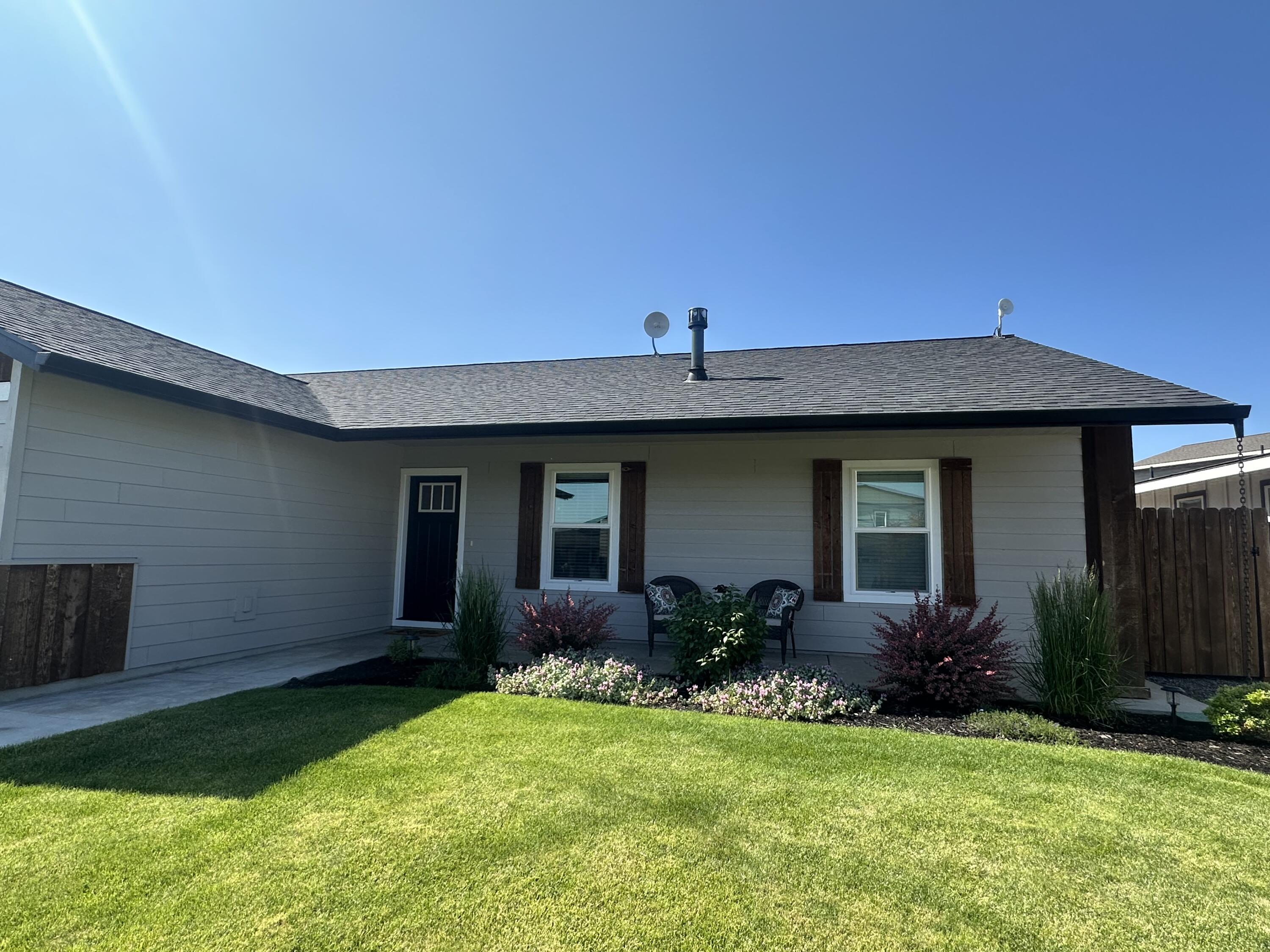 Morning Crest - Residential