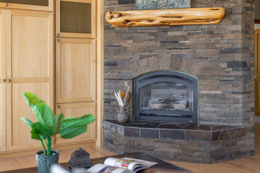 Broken Top - Residential