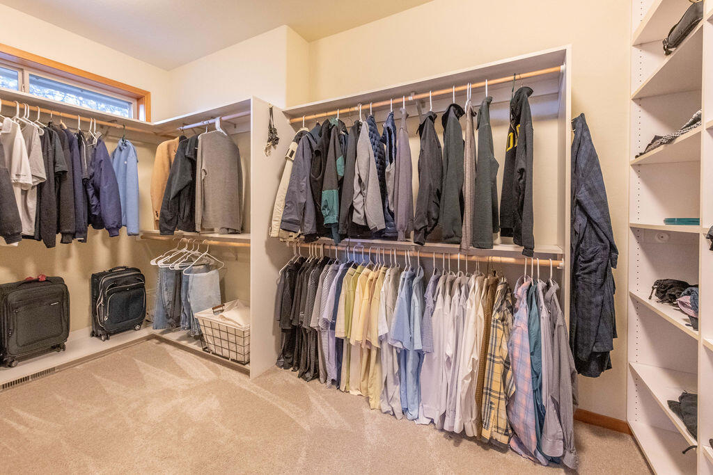 Broken Top - Residential