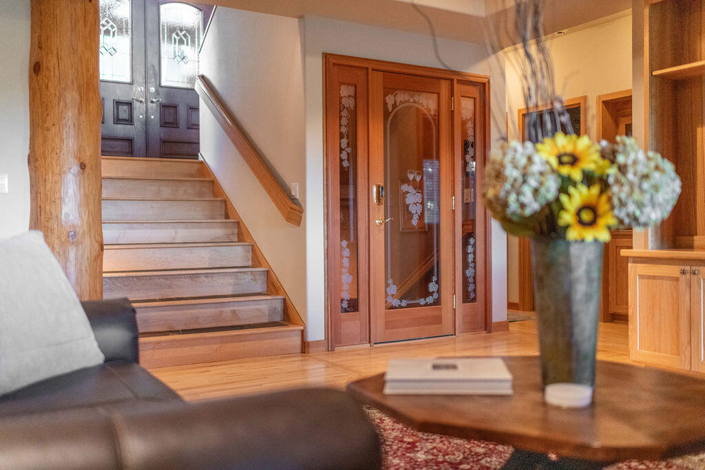 Broken Top - Residential